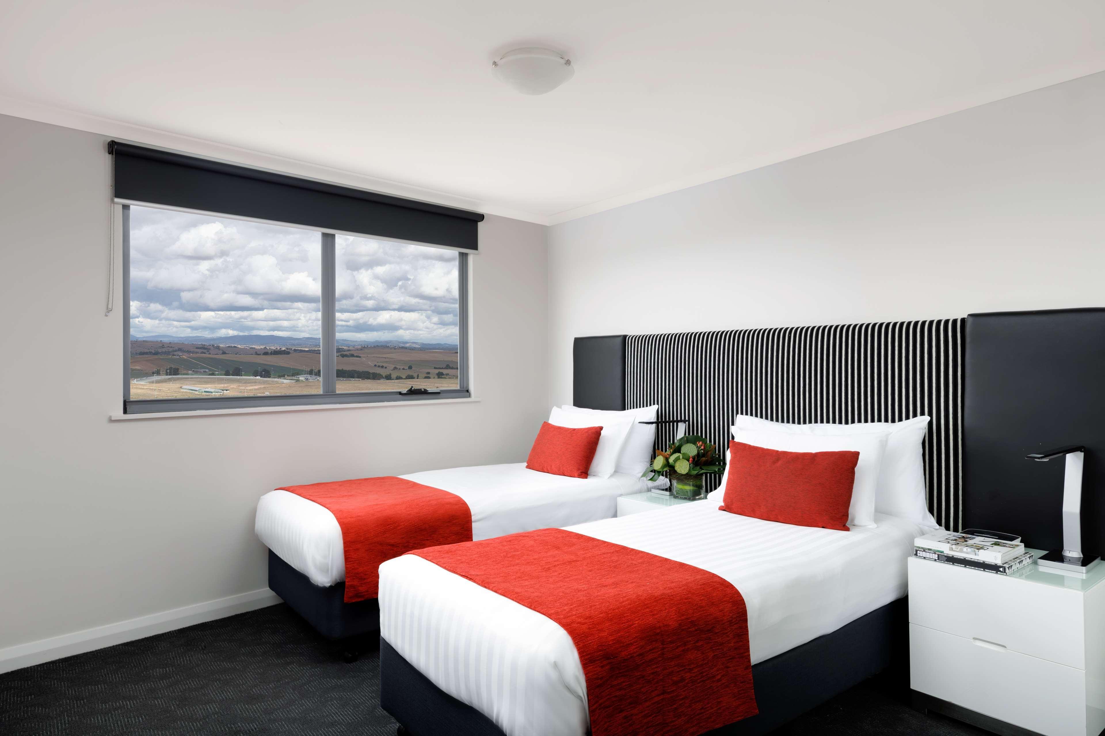 Rydges Mount Panorama Hotel 4*