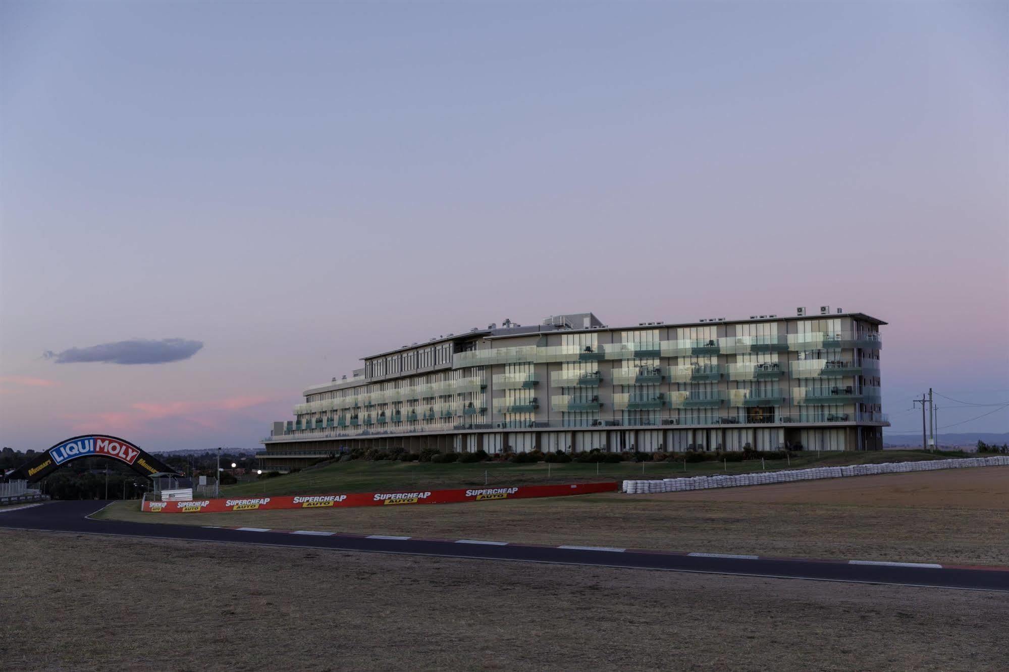 Rydges Mount Panorama