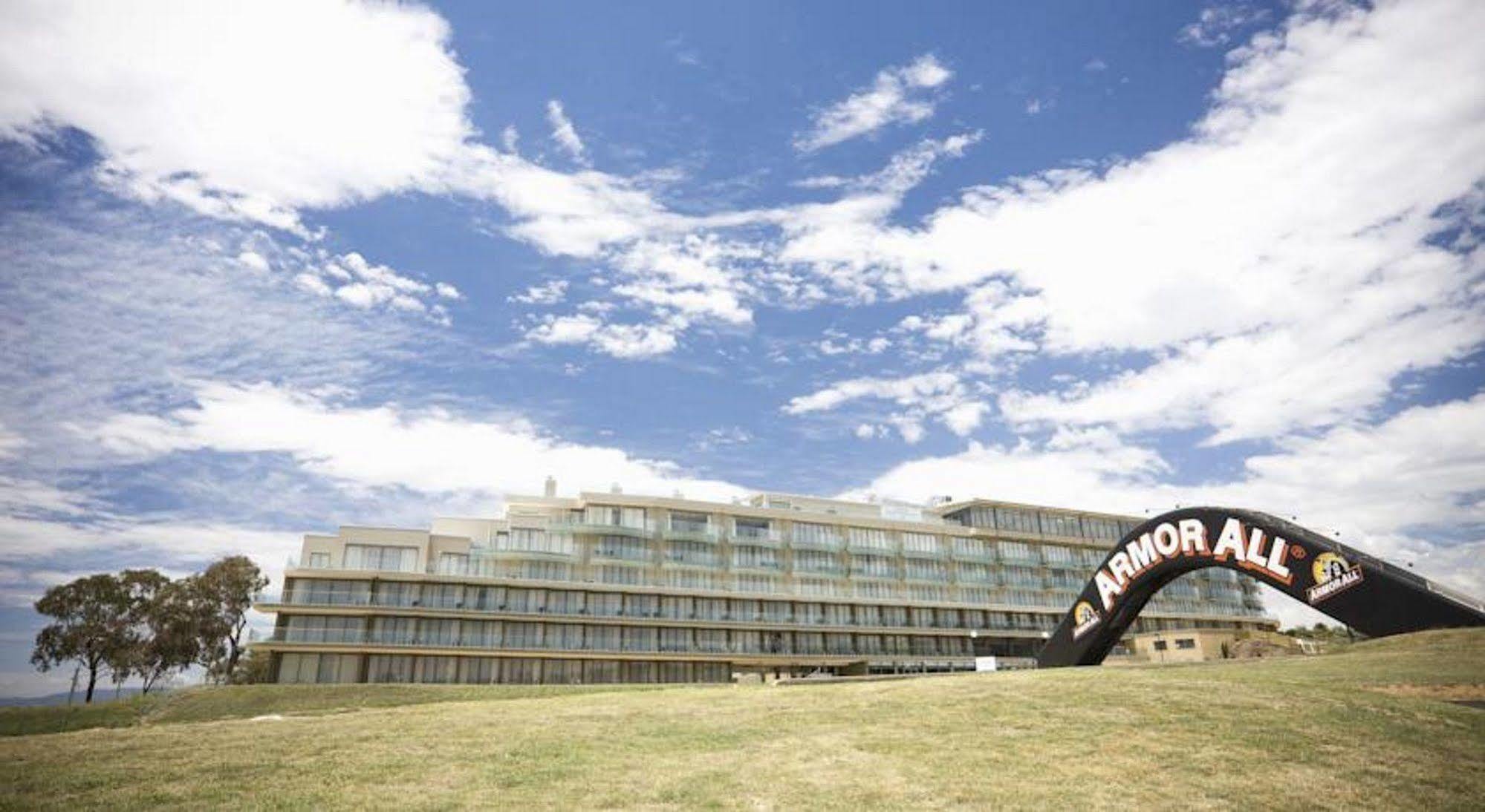 Hotel Rydges Mount Panorama
