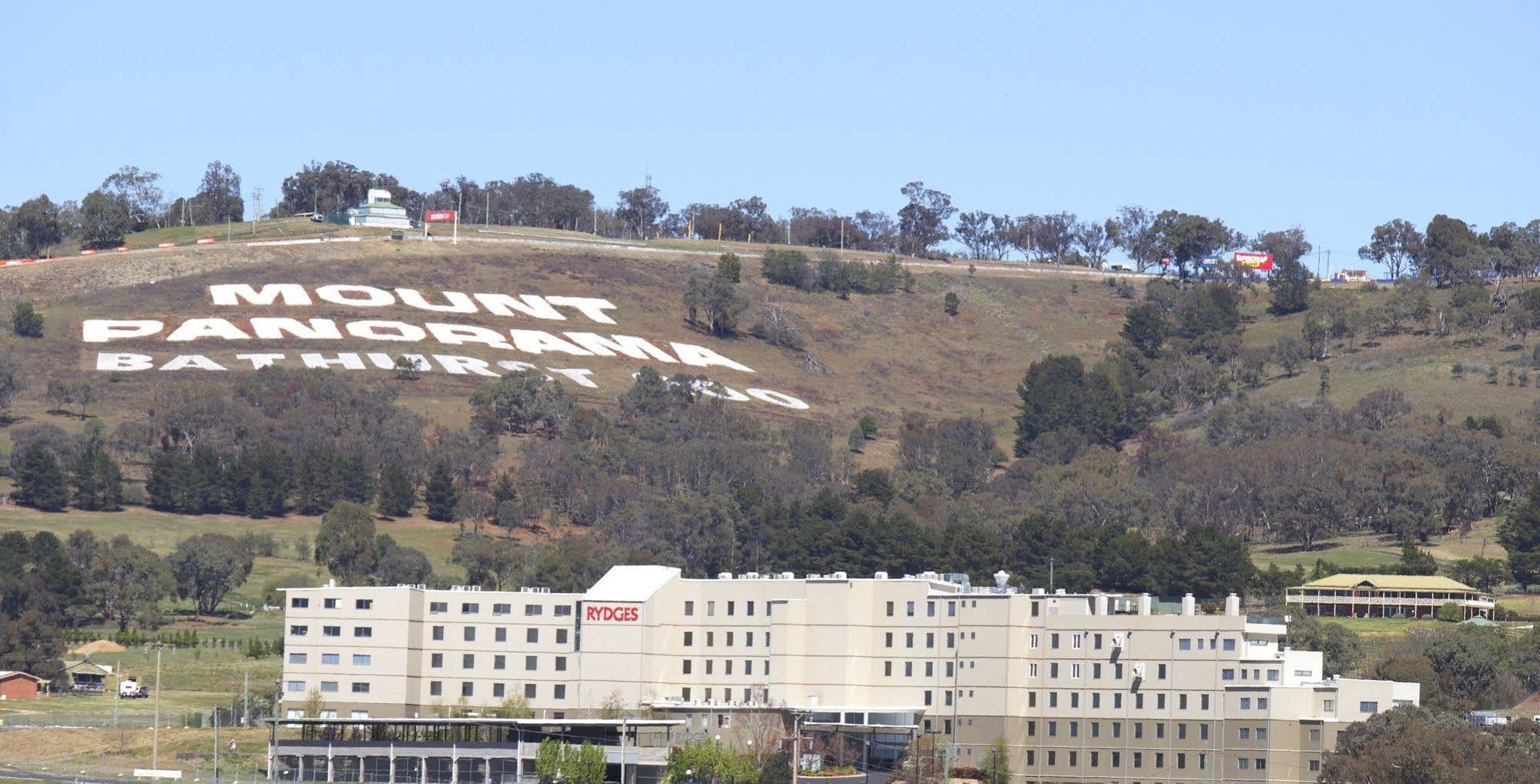 Rydges Mount Panorama 4*